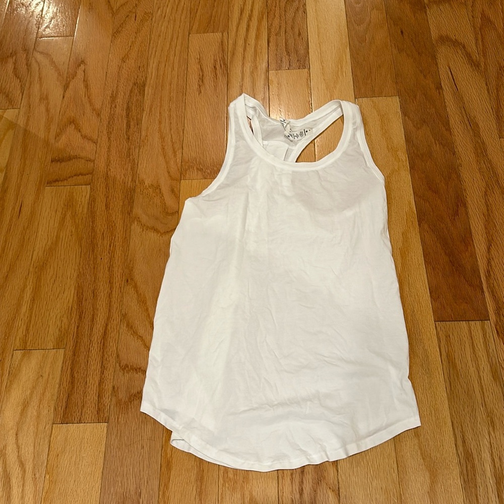 Lululemon tank